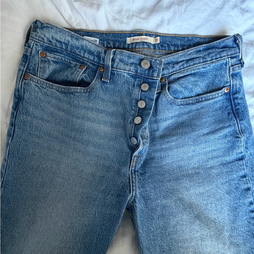 Levi’s Wedgie Straight Denim Jeans